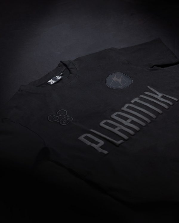 Plaantik 10 Year Commemorative Blackout Unisex Tee in collaboration with Gorur Ghash. Fabric: Lycra cotton mix. GSM: 210. Price: ৳1000