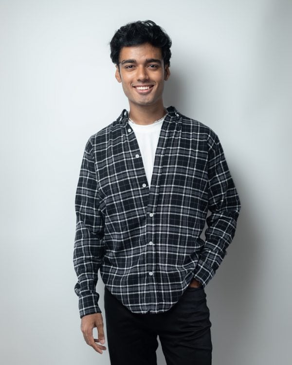 Men's Long Sleeve Flannel Shirt in Black with White Lines - Image 5