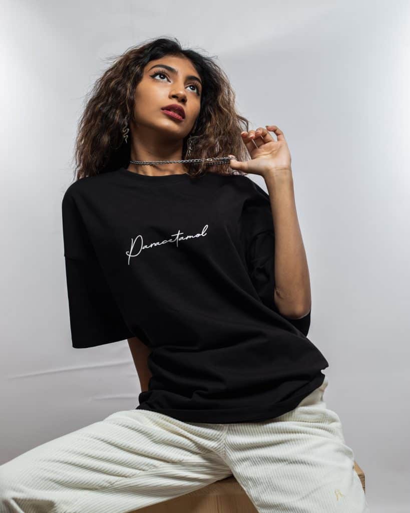 Women's Black Drop T-shirt (Paracetamol)