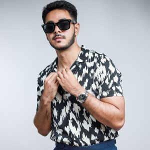 Men’s Party Cuban Shirt in Black and White
