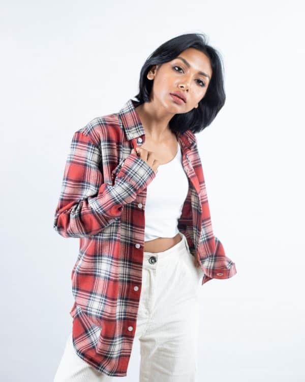 Women’s Long Sleeve Flannel Shirt in Brick Red