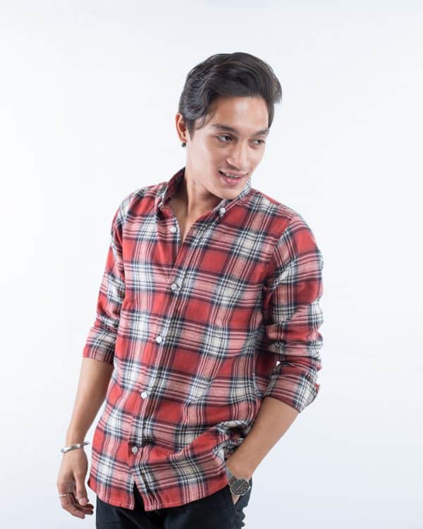 Men’s Long Sleeve Flannel Shirt in Brick Red