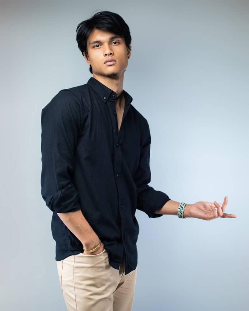 Men’s Long Sleeve Herringbone Pattern Button-Down Shirt in Black - Image 6