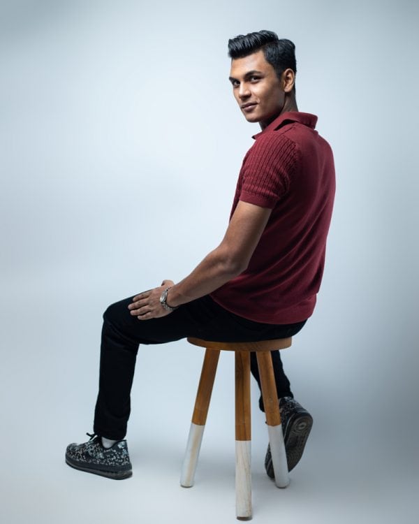 Men’s Cable Knit Polo in Maroon - Image 8