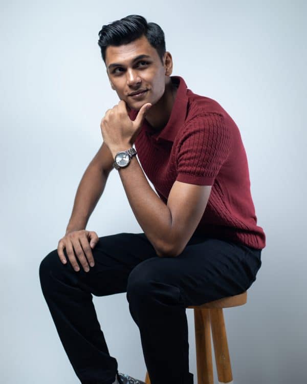 Men’s Cable Knit Polo in Maroon - Image 6