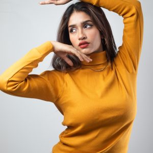 Women’s Long Sleeve Ribbed Ochre Turtleneck Pullover