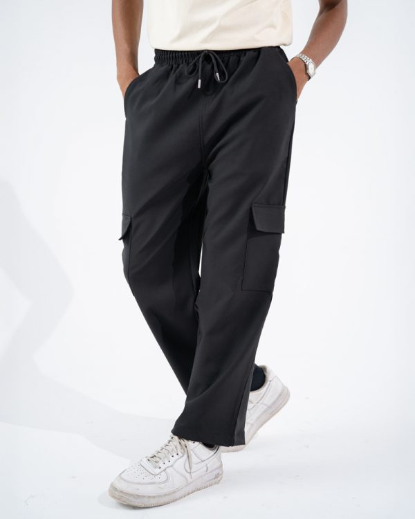 Men's Baggy Fit Cargo Pants in Black