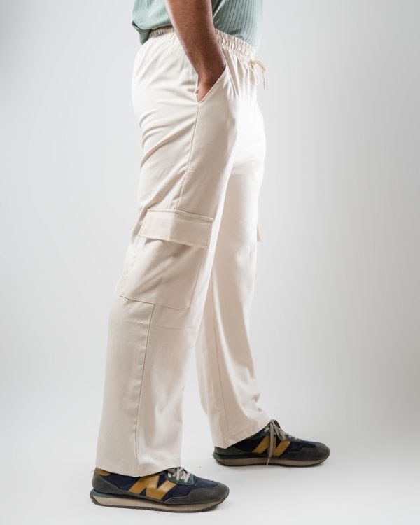 Men's Baggy Fit Cargo Pants in Creamy White - Image 4