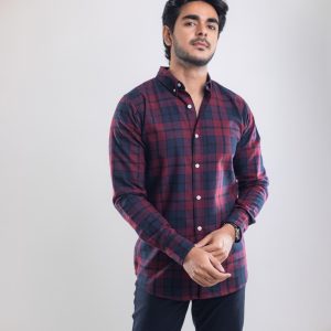 Men’s Long Sleeve Flannel Shirt in Shades of Maroon