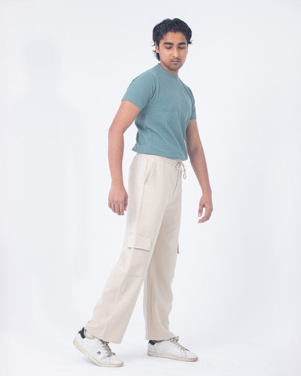 Men's Baggy Fit Cargo Pants in Off White - Image 2