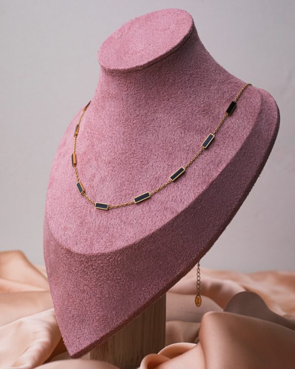 Women's Dainty Necklace with Rectangular Blocks
