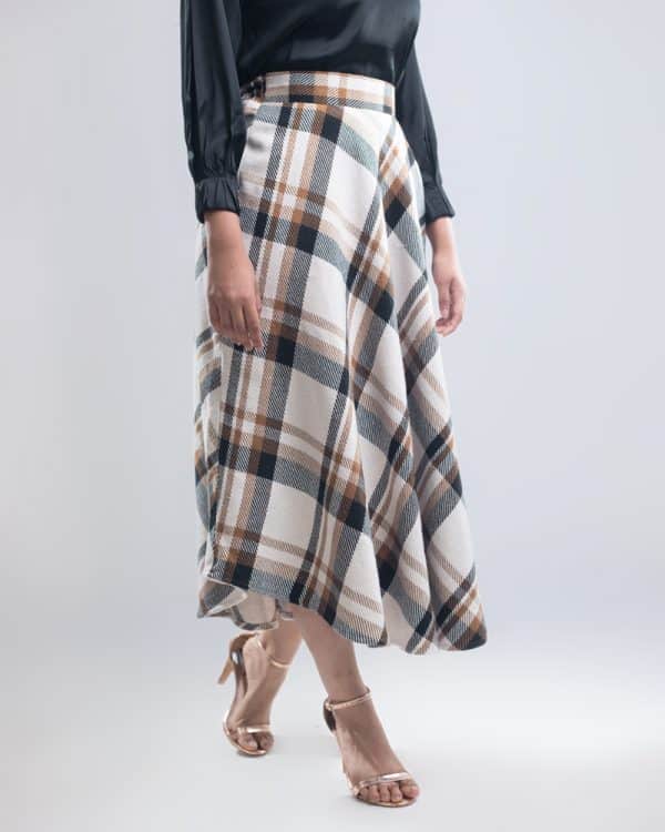 Women's Long Flannel Skirt in White and Brown - Image 3