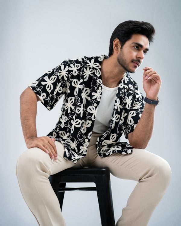 Men’s Oversized Drop Shoulder Embroidered Cuban Shirt in Black - Image 2
