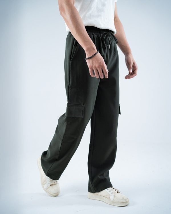 Men’s Baggy Fit Cargo Pants in Dark Jungle Green