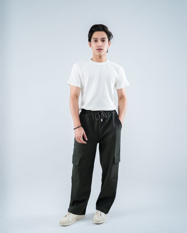 Men’s Baggy Fit Cargo Pants in Dark Jungle Green - Image 12