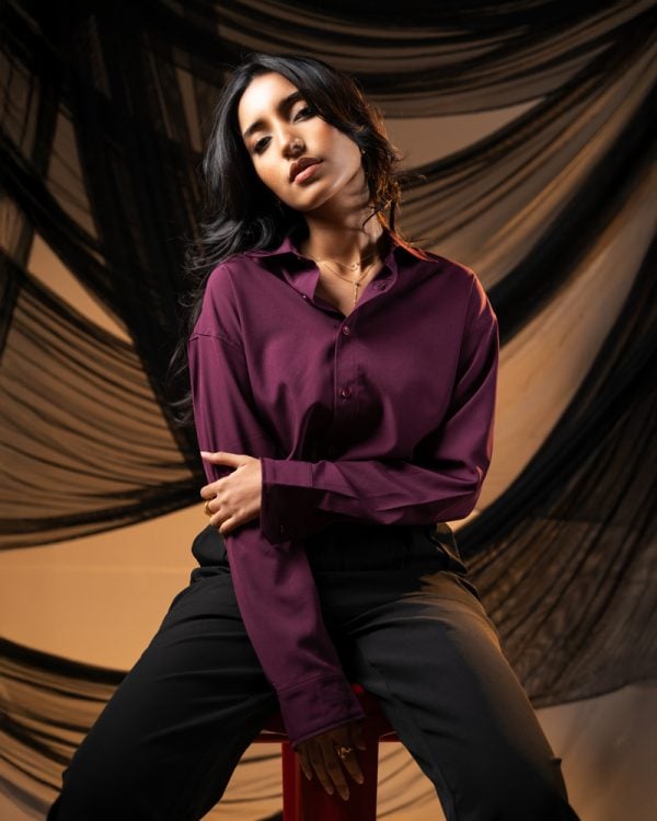 Women’s Oversized Flow Shirt in Maroon - Image 4