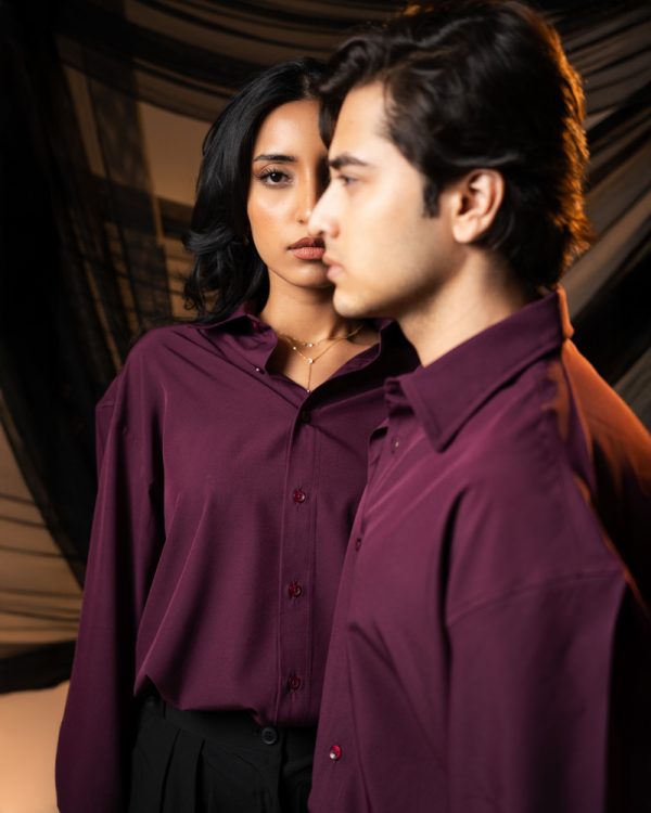 Women’s Oversized Flow Shirt in Maroon - Image 9