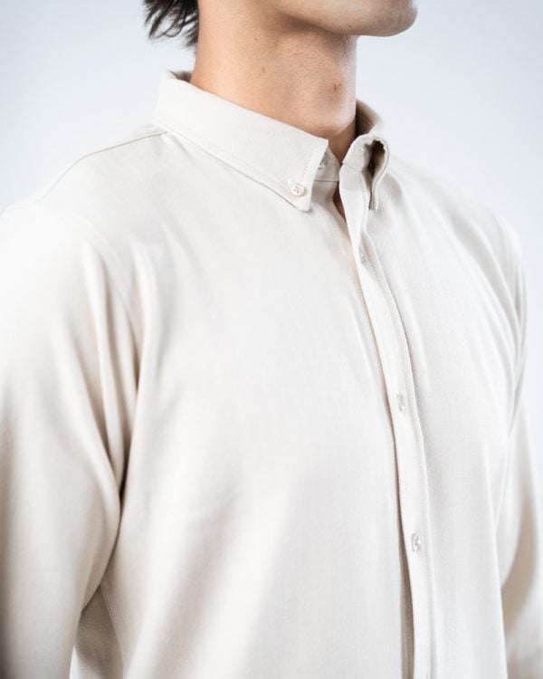 Men’s Long Sleeve Button-Down Herringbone Patterned Shirt in Light Cream - Image 4