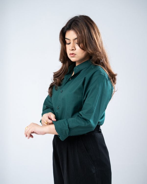 Women’s Full Sleeve Band Collar Shirt in Bottle Green - Image 4