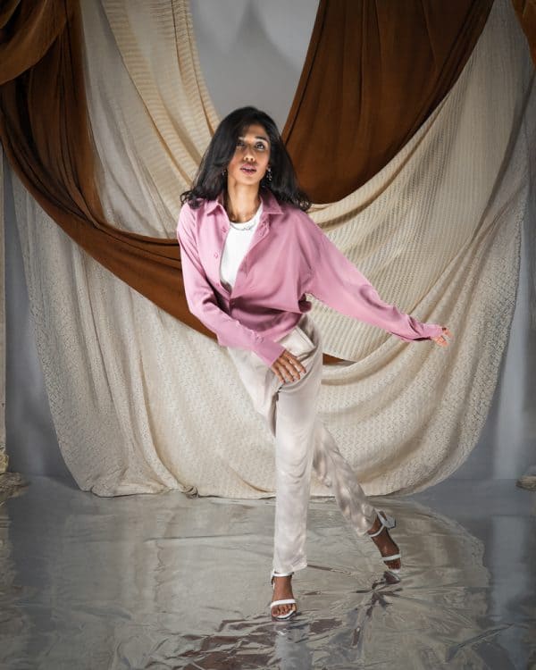 Women’s Oversized Flow Shirt in Dusty Pink - Image 8