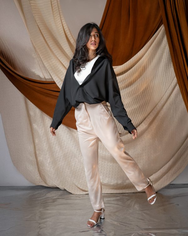 Women’s Oversized Flow Shirt in Jet Black - Image 4