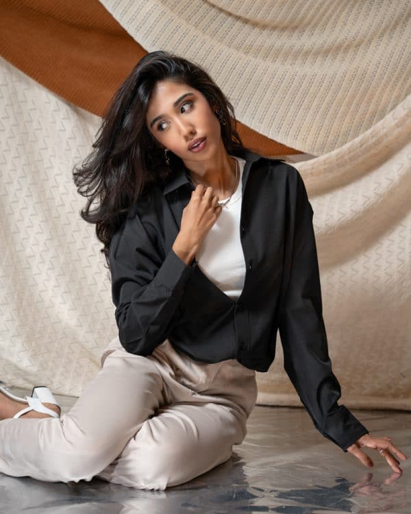 Women’s Oversized Flow Shirt in Jet Black - Image 9