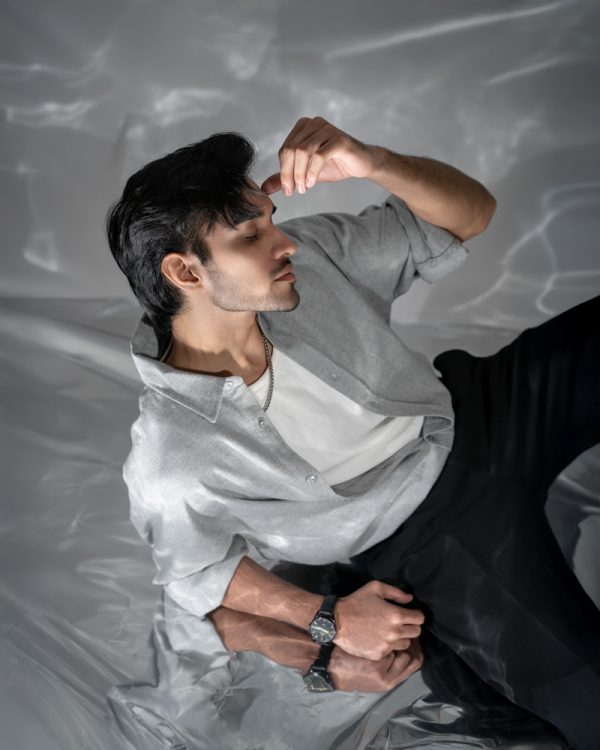 Men's Long Sleeve Oversized Shirt in Light Grey - Image 8