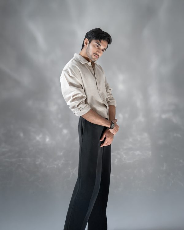 Men's Long Sleeve Oversized Shirt in Off-White - Image 4