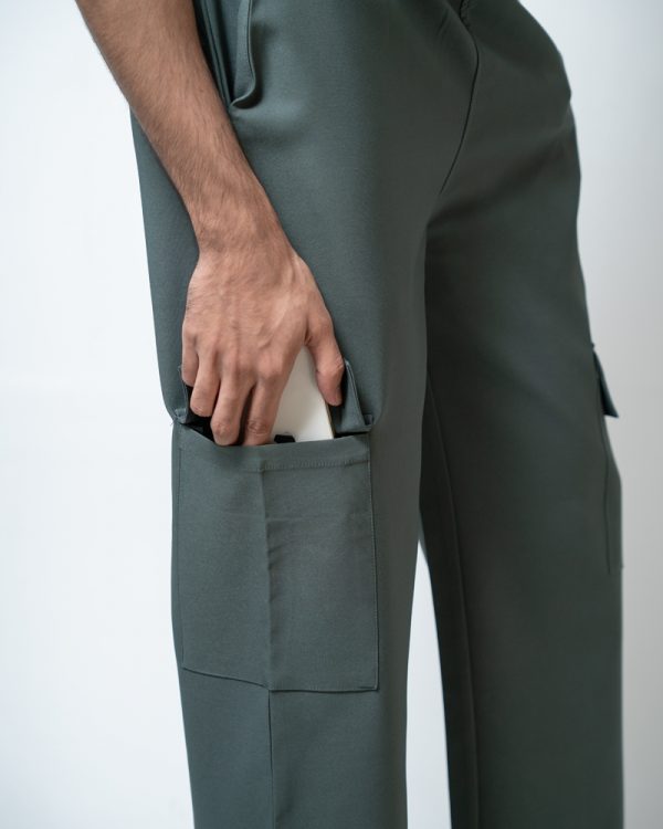 Men's Baggy Fit Cargo Pants in Muted Dark Green