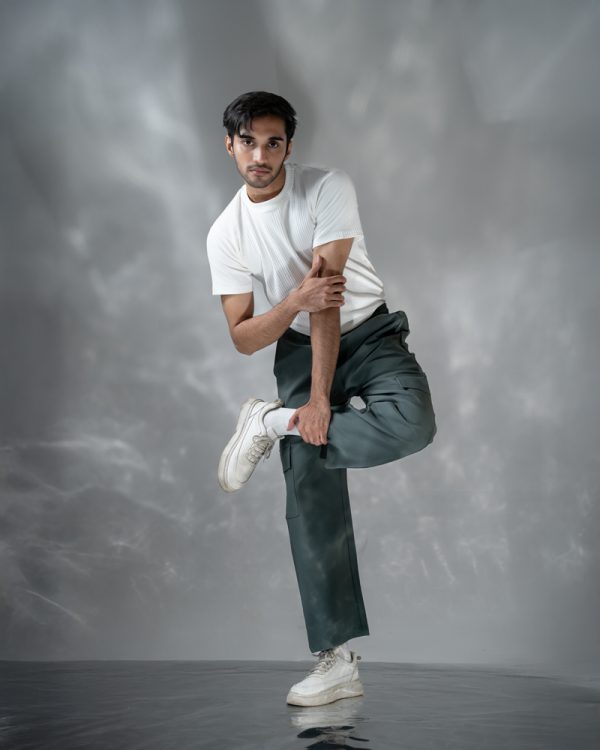 Men's Baggy Fit Cargo Pants in Muted Dark Green - Image 13