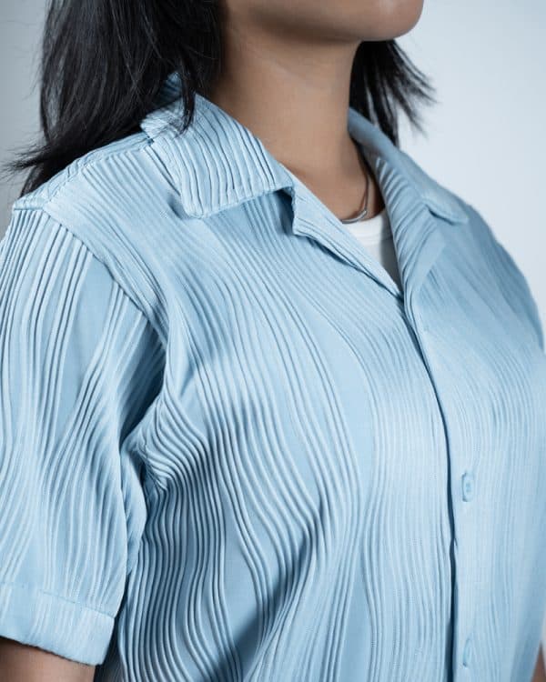 Women's Wavy Patterned Half Sleeve Cuban in Sky blue - Image 3