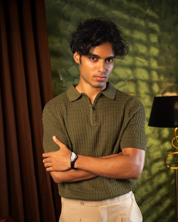 Men’s Zip-Up Loop Patterned Knit Polo in Olive