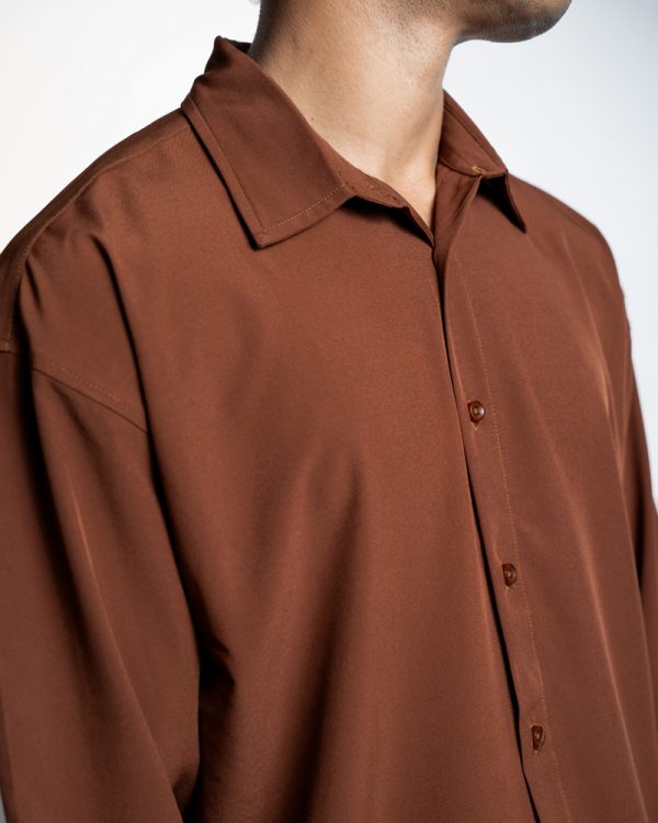 Men’s Oversized Flow Shirt in Cognac Brown - Image 3