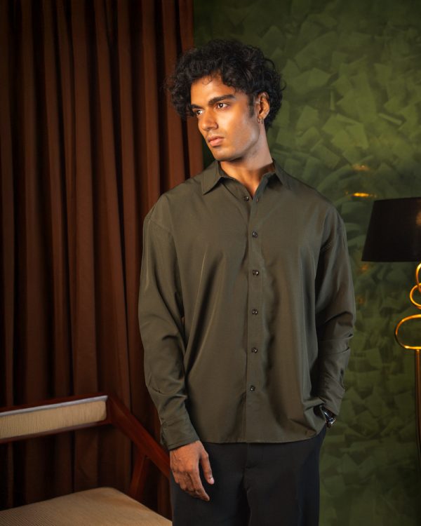 Men’s Oversized Flow Shirt in Olive Green - Image 9