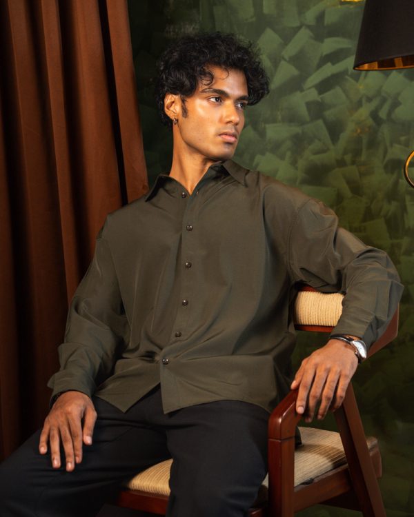 Men’s Oversized Flow Shirt in Olive Green - Image 4
