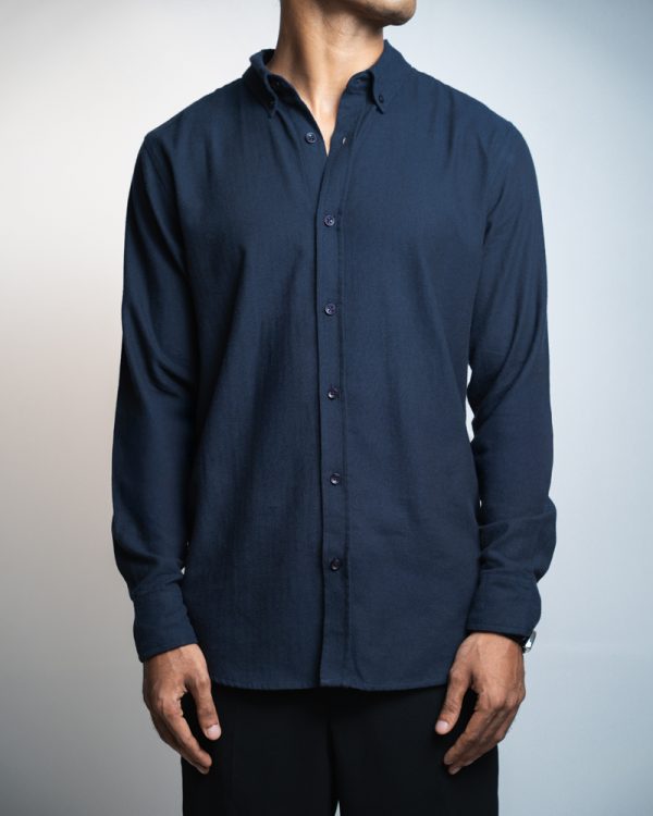 Men’s Long Sleeve Button-Down Herringbone Patterned Shirt in Navy Blue - Image 2