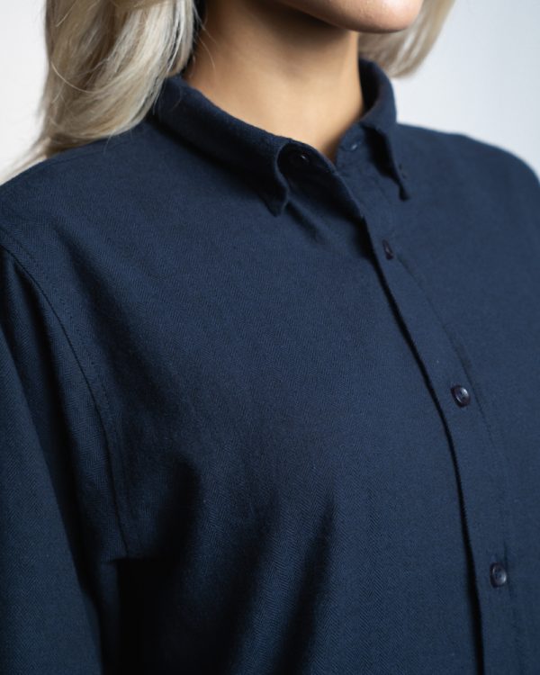 Women’s Long Sleeve Button-Down Herringbone Patterned Shirt in Navy Blue - Image 3
