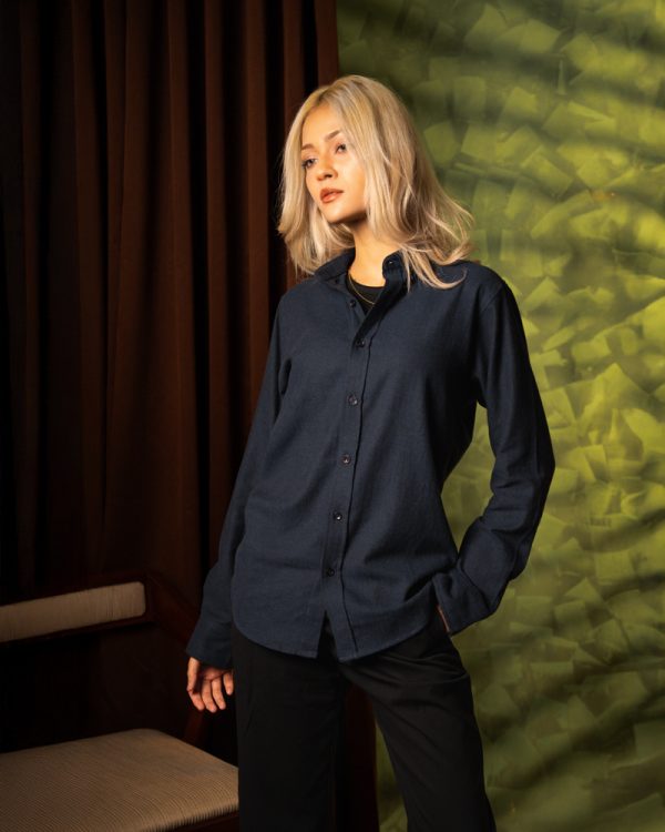 Women’s Long Sleeve Button-Down Herringbone Patterned Shirt in Navy Blue - Image 8