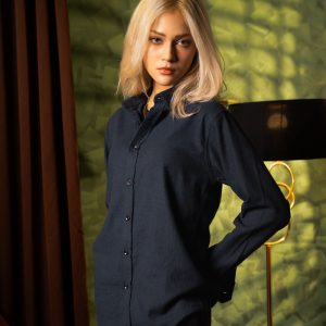 Women’s Long Sleeve Button-Down Herringbone Patterned Shirt in Navy Blue