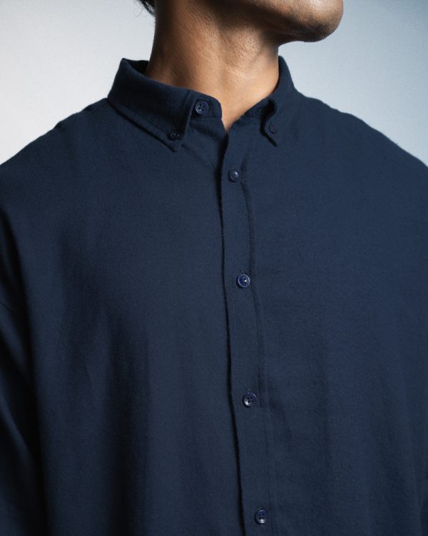 Men's Long Sleeve Oversized Button Down Shirt in Navy Blue - Image 3