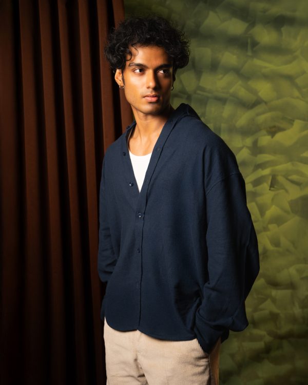 Men's Long Sleeve Oversized Button Down Shirt in Navy Blue