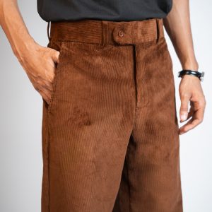 Men's Baggy Cord Pants in Brown