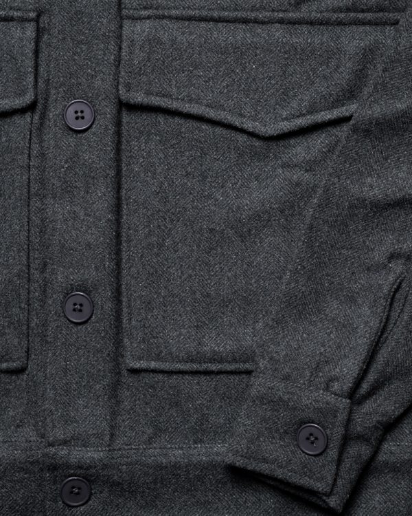 Women's Herringbone Patterned Thick Boxy Jacket in Onix Grey - Image 4