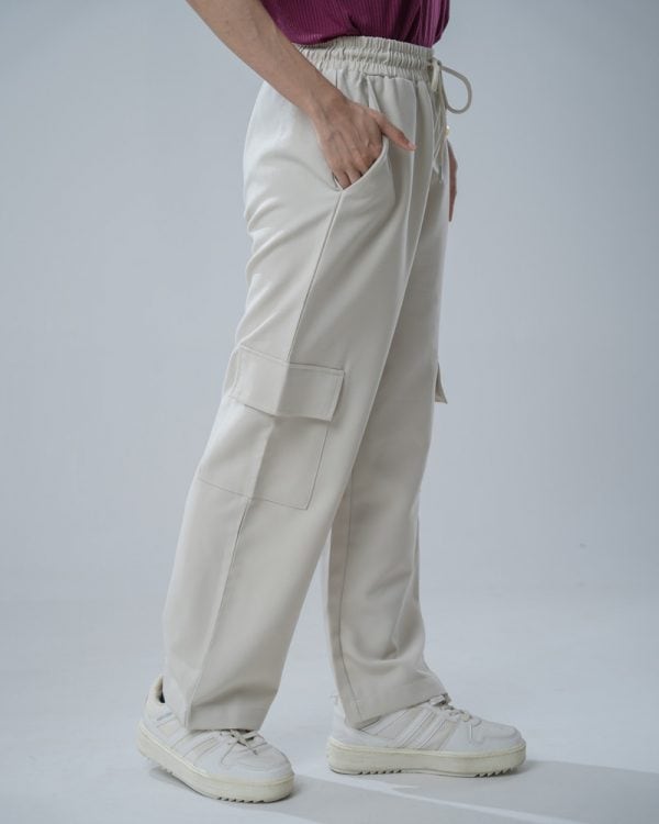 Women's Twill Patterned Baggy Fit Cargo Pants in Off White
