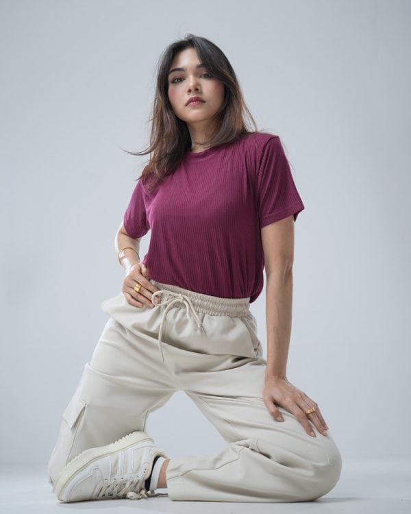 Women's Twill Patterned Baggy Fit Cargo Pants in Off White - Image 13