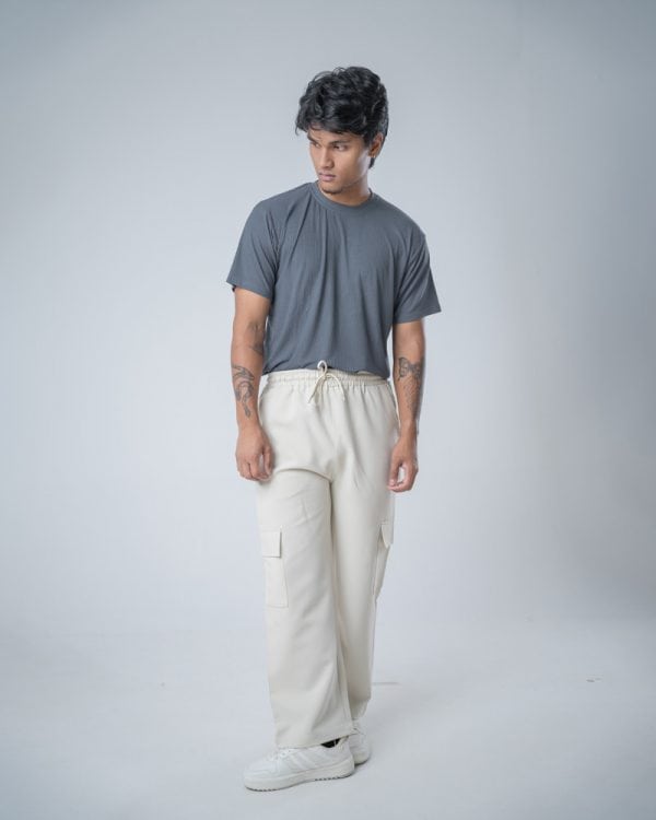 Men's Twill Patterned Baggy Fit Cargo Pants in Off White - Image 6