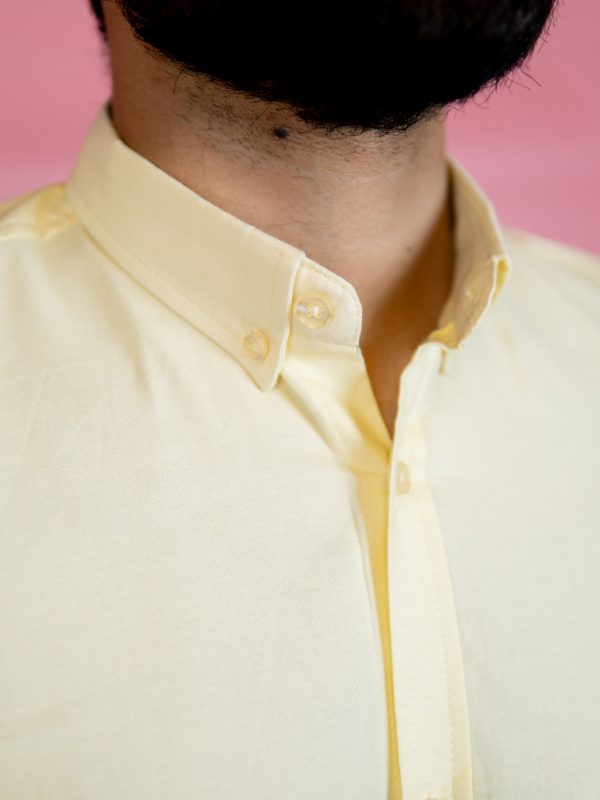 Men's Plain Yellow Full-Sleeve Button-Down Shirt - Image 2