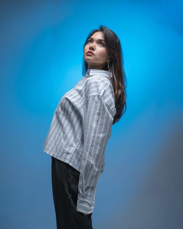 Women’s Oversized Cropped Shirt in White & Blue - Image 8