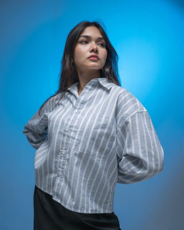 Women’s Oversized Cropped Shirt in White & Blue