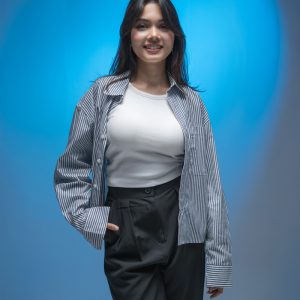 Women’s Oversized Cropped Shirt in White & Navy Blue